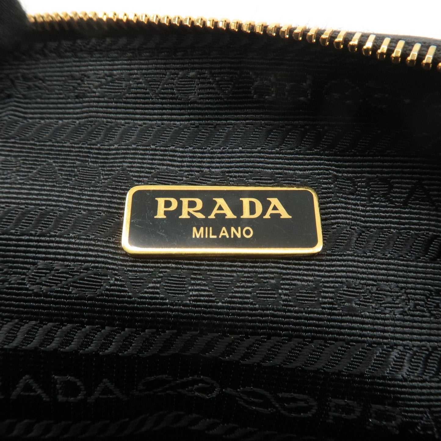 PRADA Logo Leather Pouch Cosmetic Pouch Black