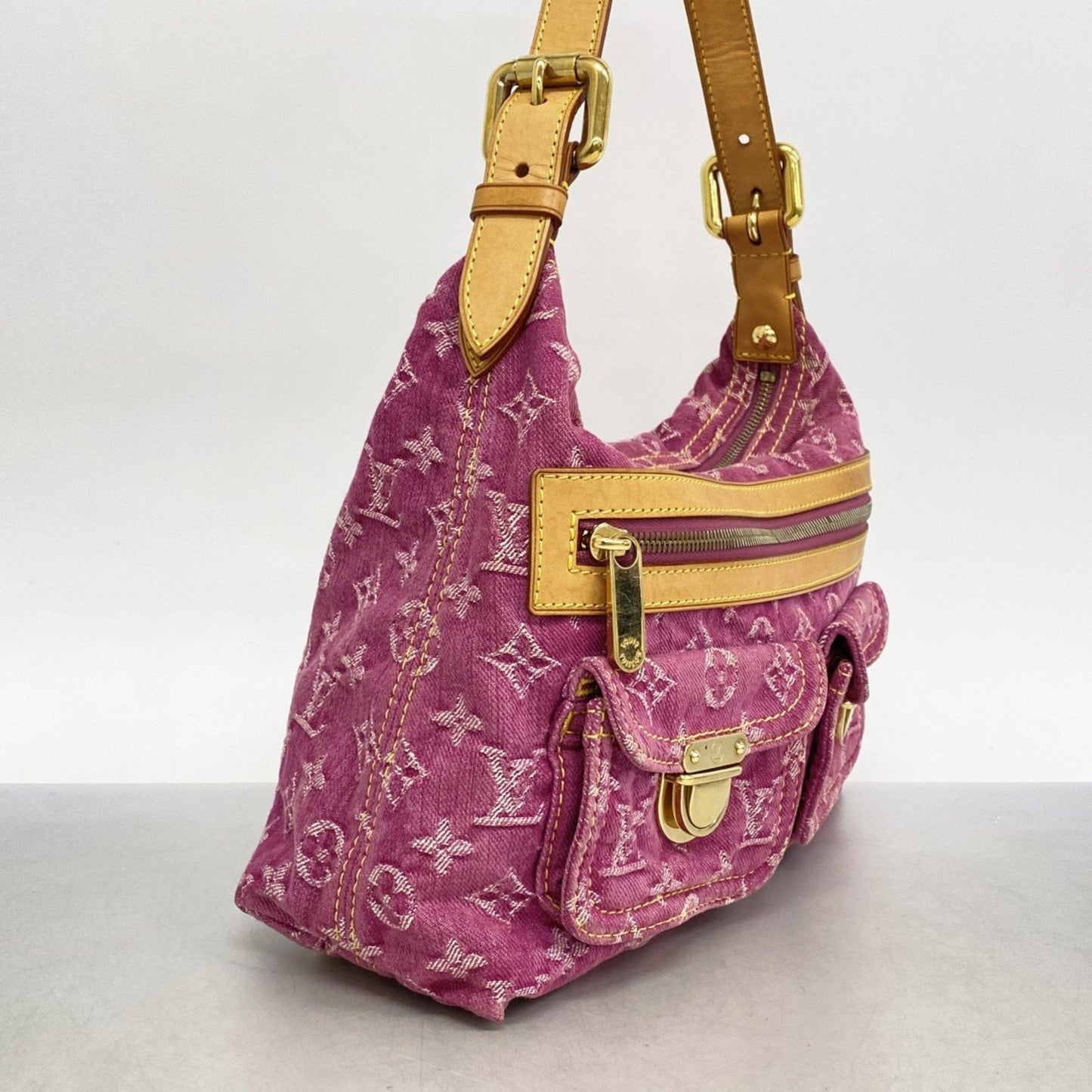 Louis Vuitton  Shoulder Bag