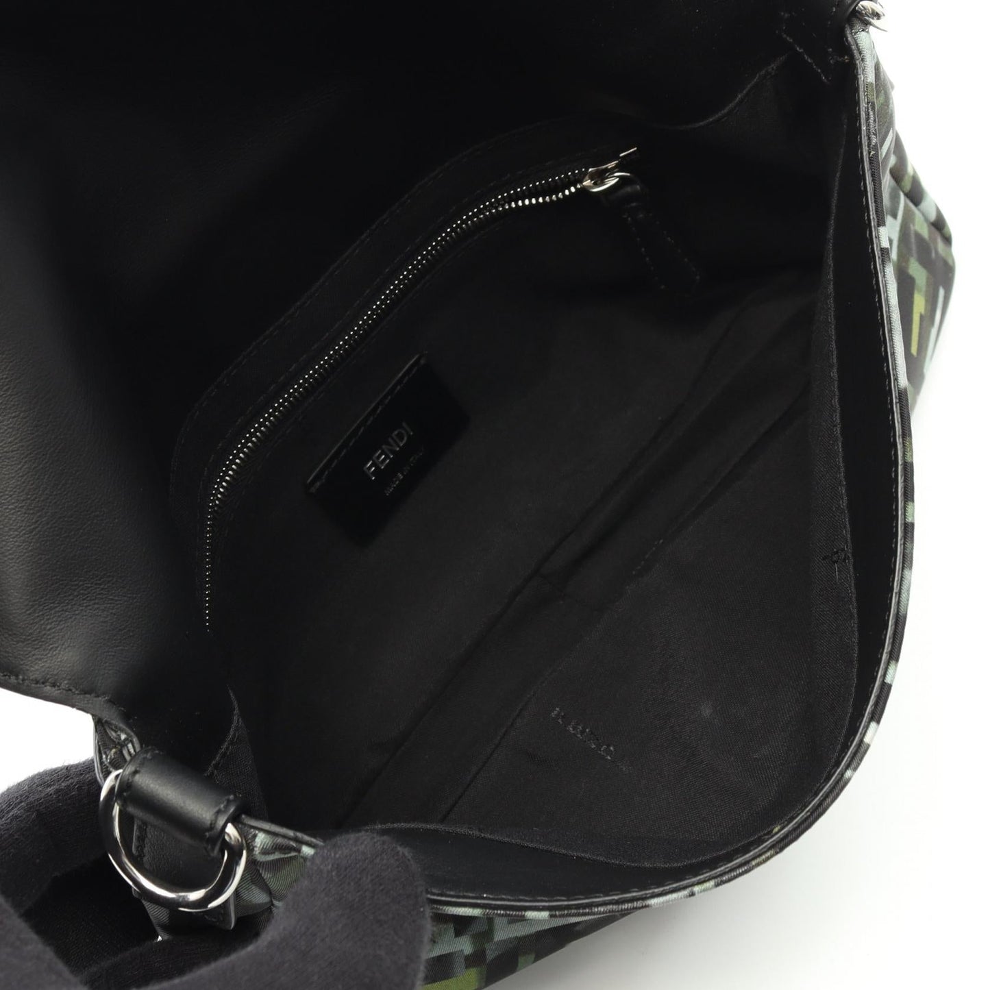 Fendi Mamma Baguette Shoulder Bag - Ewore Bags