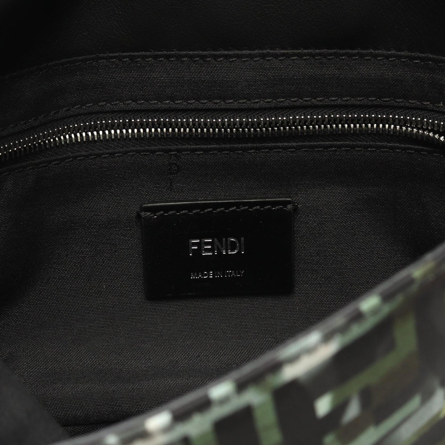 Fendi Mamma Baguette Shoulder Bag - Ewore Bags