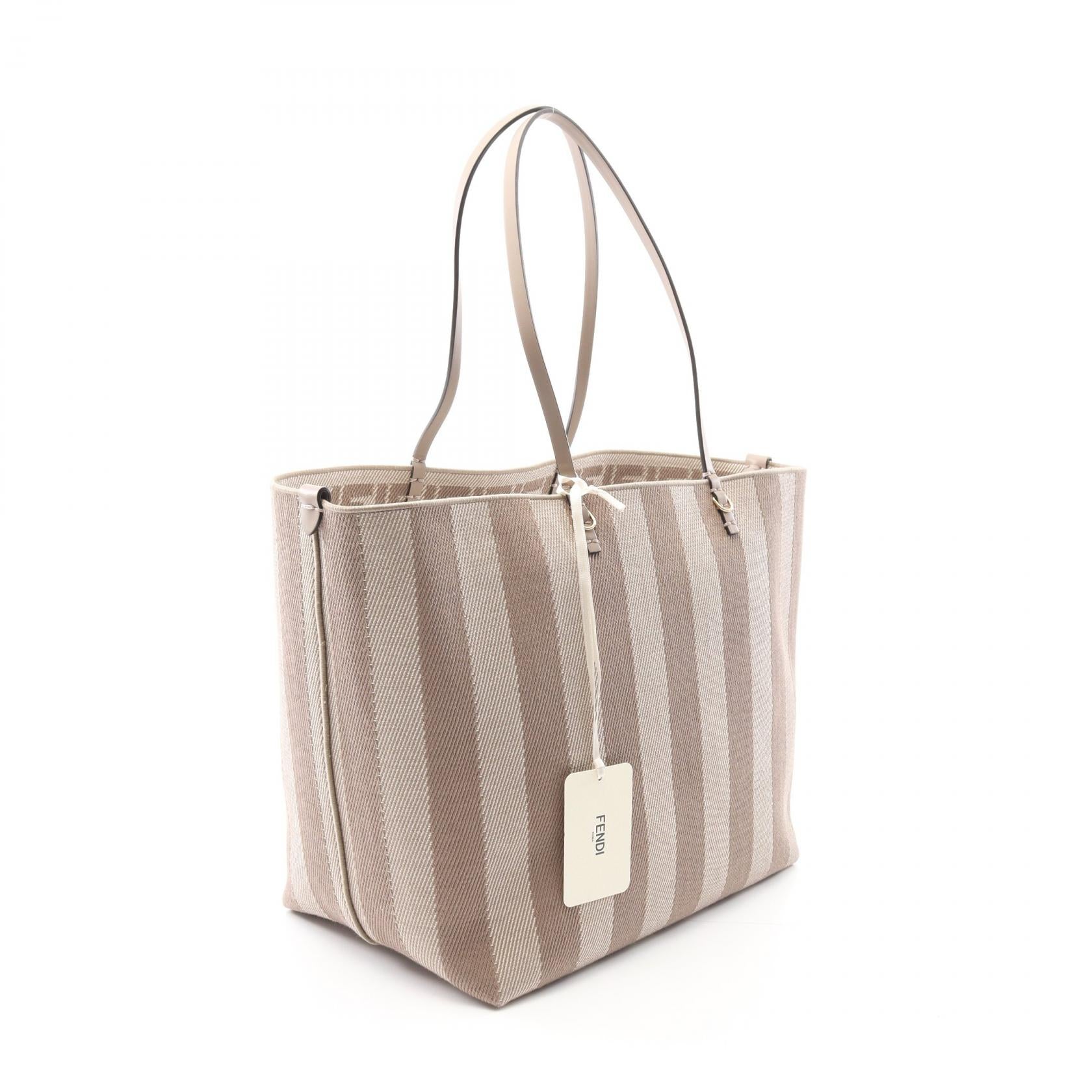 Fendi Peekaboo Handbag - Ewore Bags