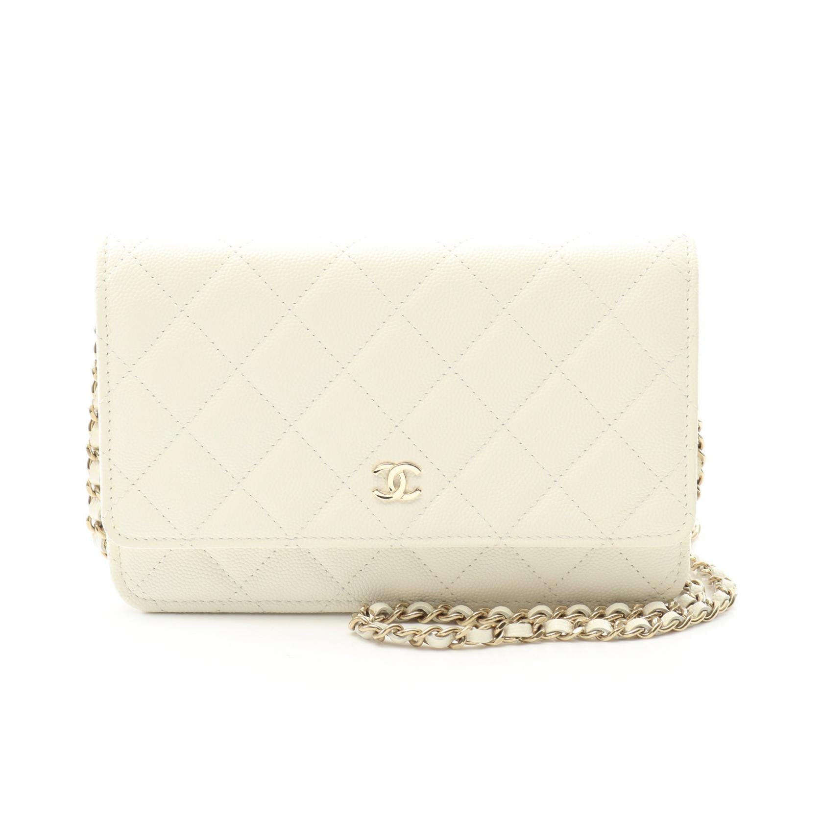 Chanel Matelasse Grained Calfskin Shoulder Bag
