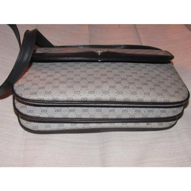 Gucci Vintage Blue Patent Gg Canvas Shoulder Bag