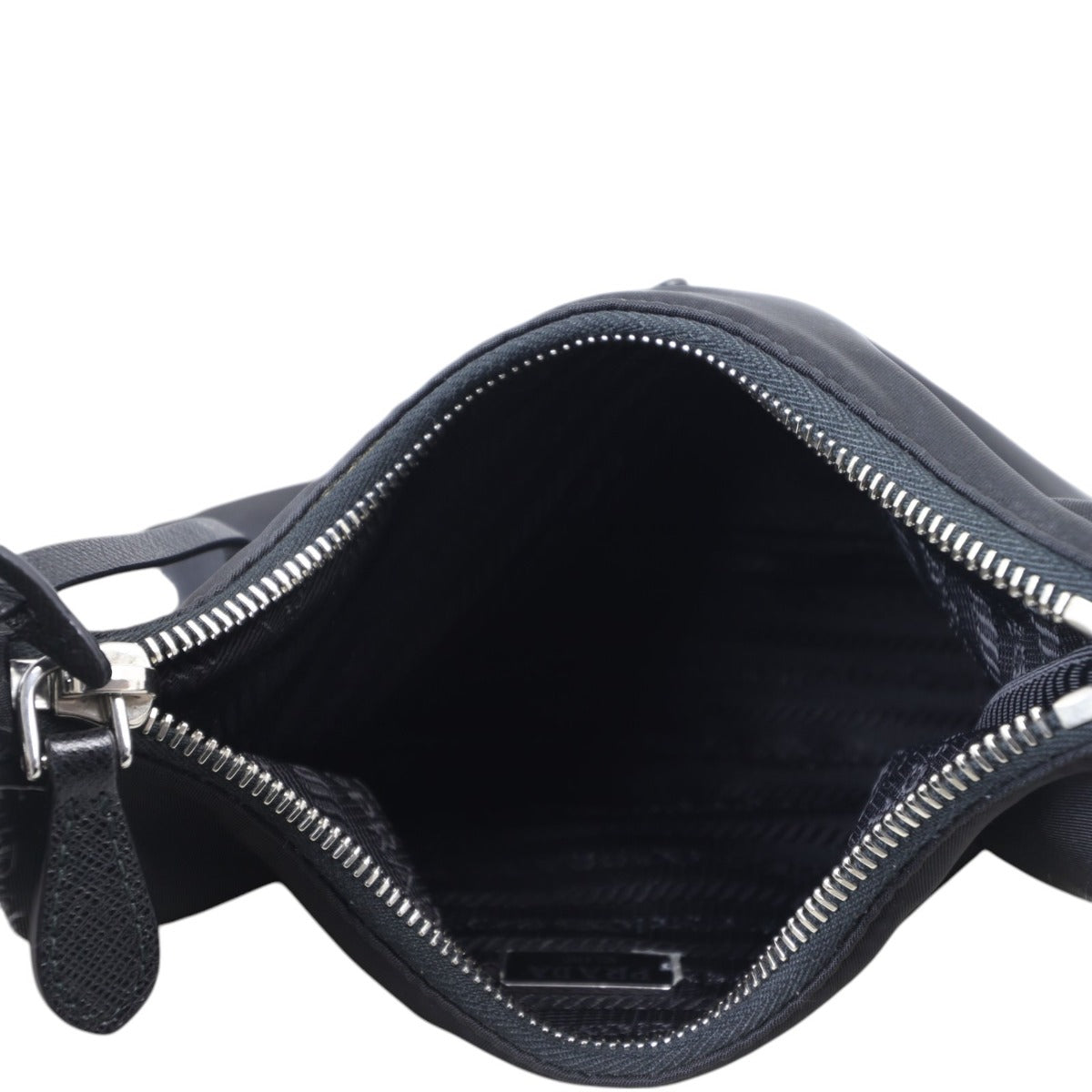 Prada Re-Edition 2005 Tessuto Shoulder Bag