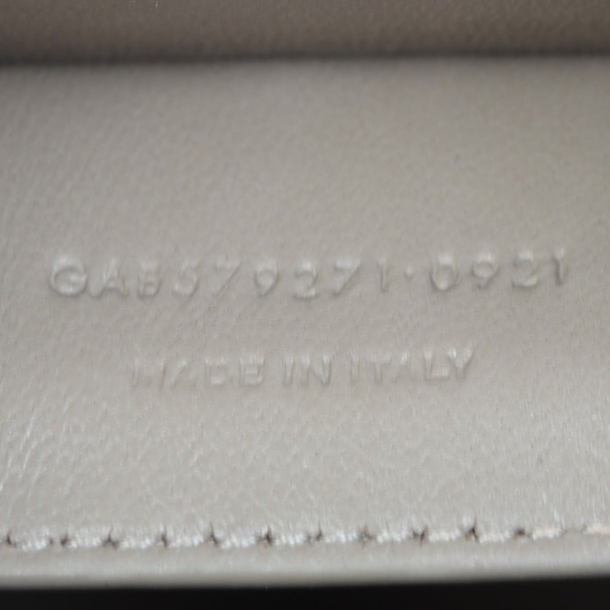 Saint Laurent Manhattan Shoulder Bag Medium