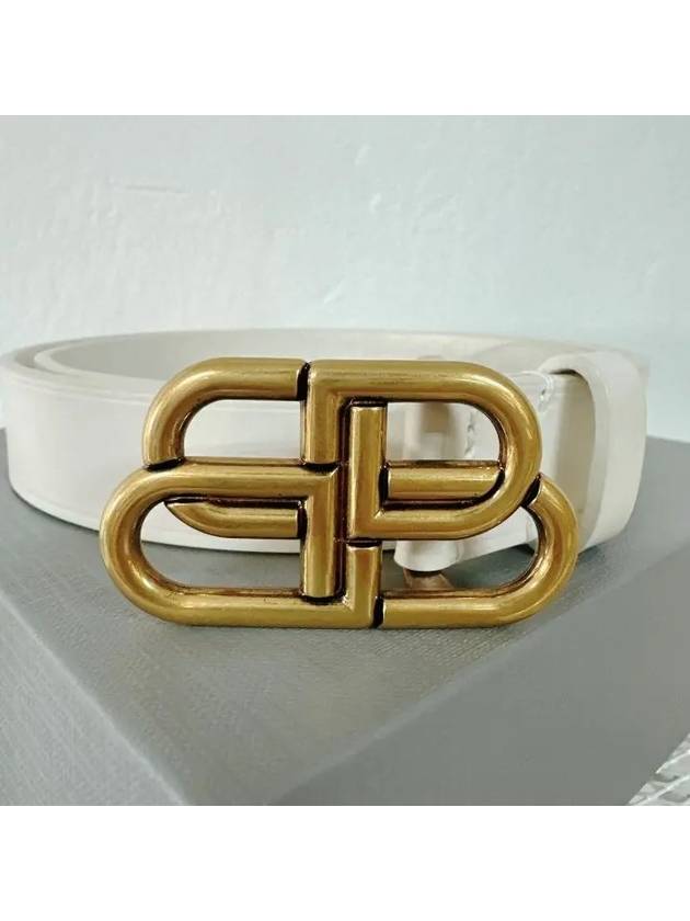 Luxury Balenciaga Trending 2026 BB Buckle Belt White