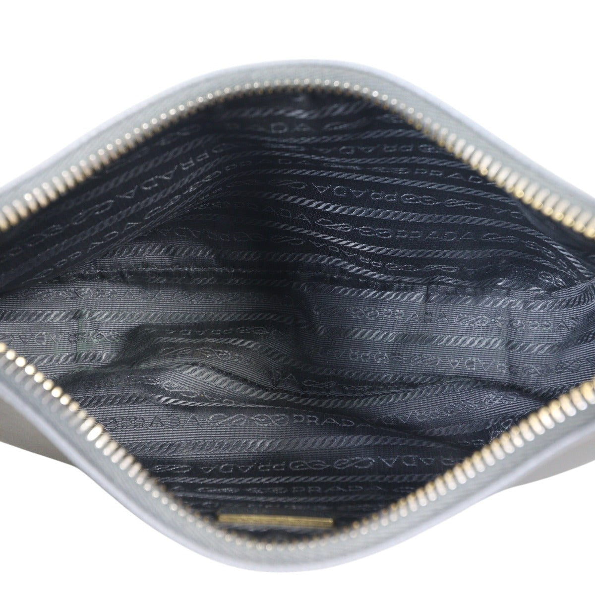 Prada Re-edition 2005 Saffiano Shoulder Bag