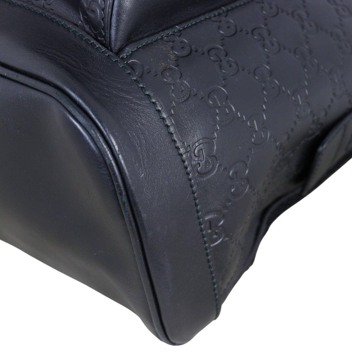 Gucci Guccissima Leather Day Backpack Medium