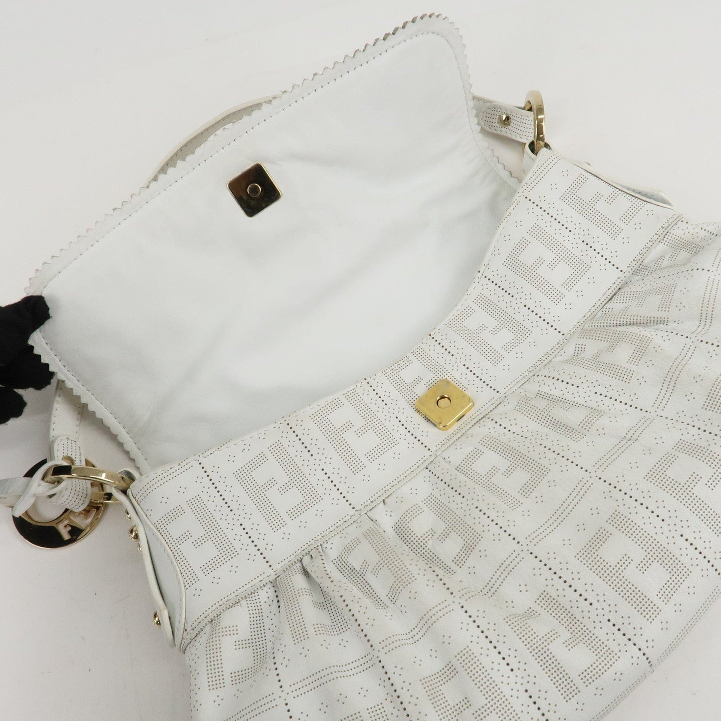 FENDI Zucca Leather Shoulder Bag Hand Bag White 8BR445