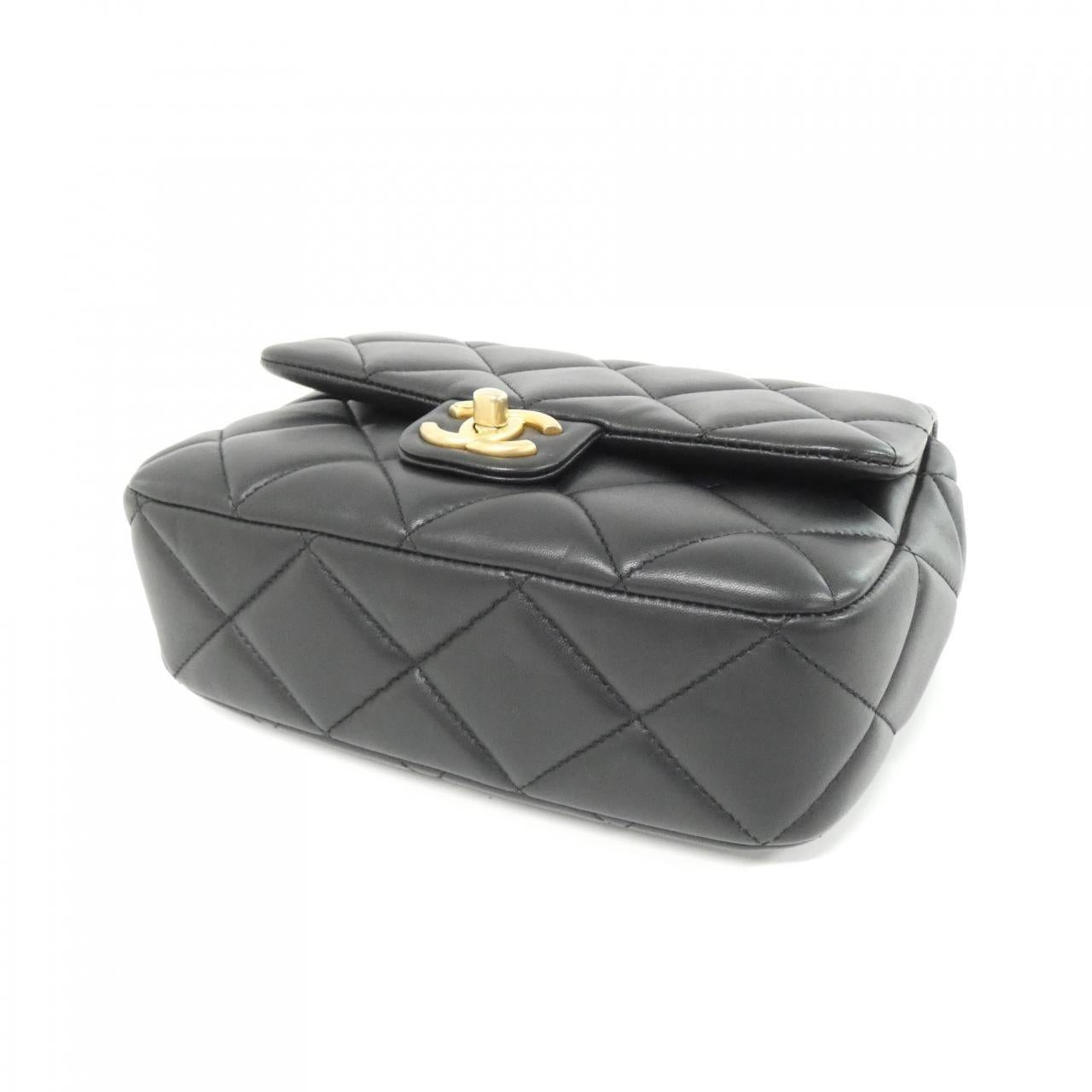 Chanel Lambskin Shoulder Bag