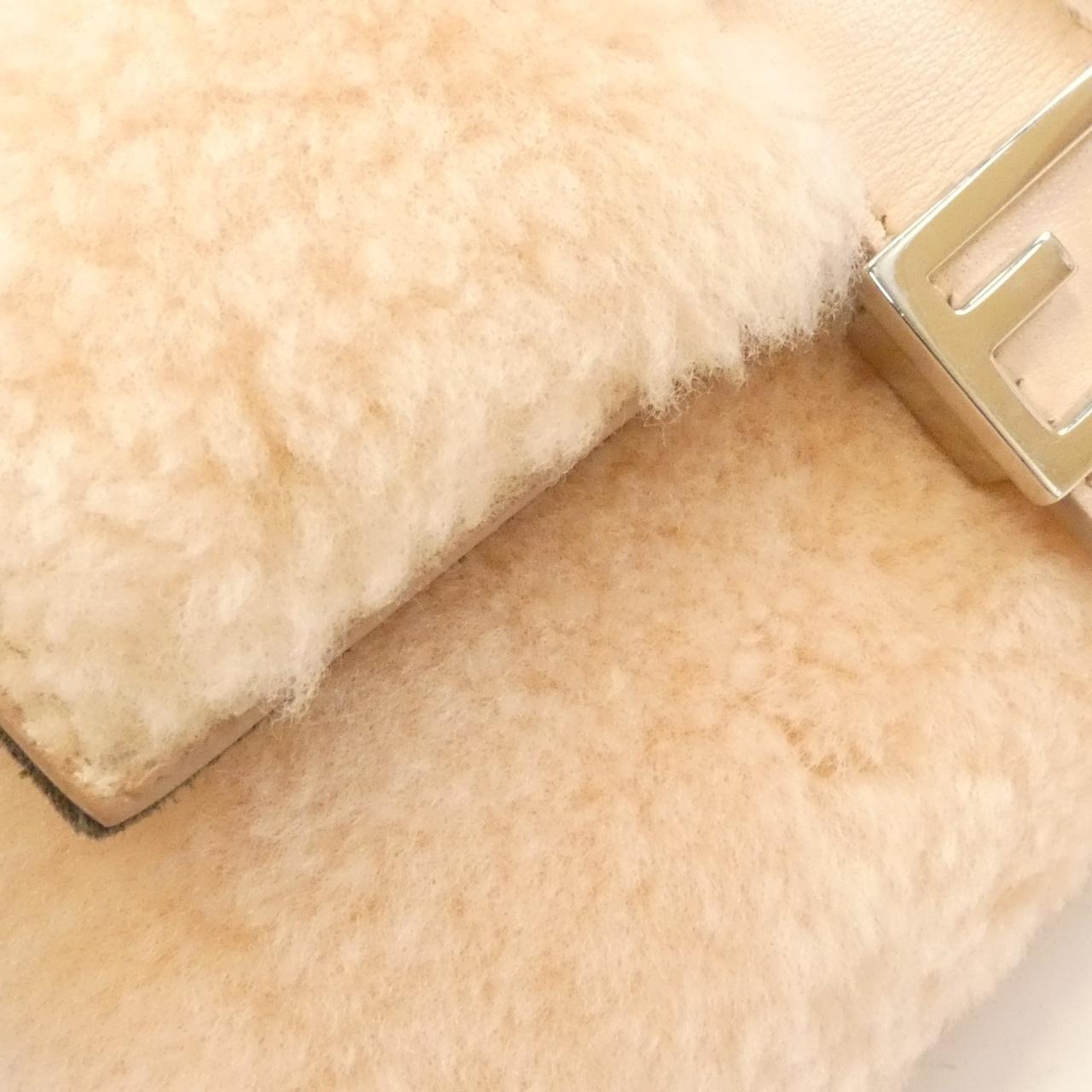 Fendi Baguette Shoulder Bag - Ewore Bags