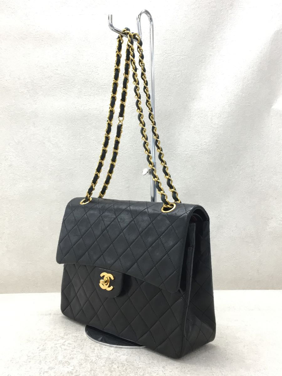 Chanel Matelasse Leather Shoulder Bag