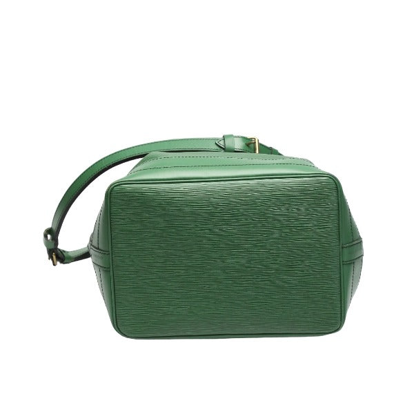 LOUIS VUITTON Shoulder Bag Epi Leather green Drawstring type Shoulder Bag Epi Noe Borneo Green Women
