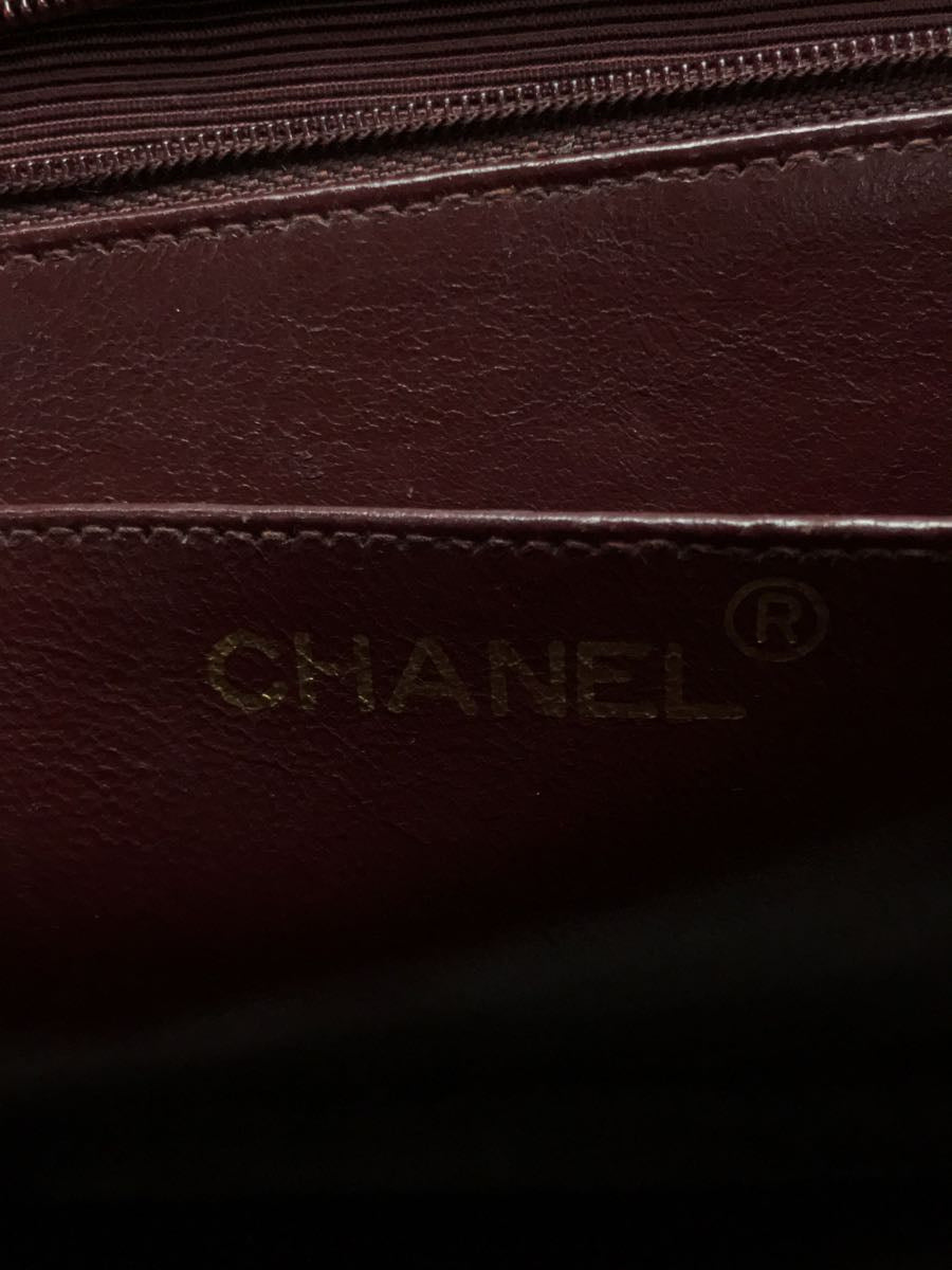 Chanel Leather Matelasse Plain Shoulder Bag