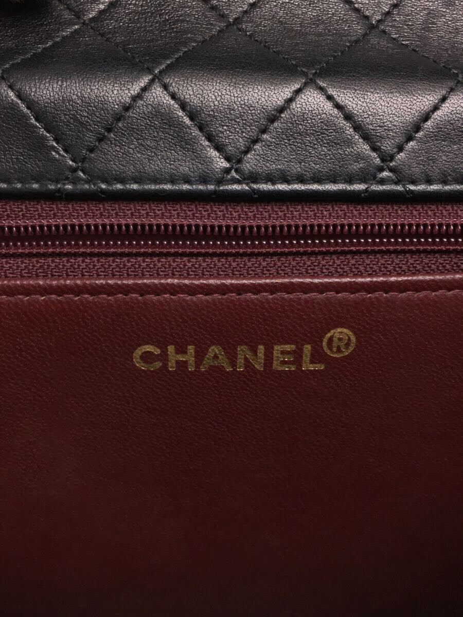 Chanel Leather Shoulder Bag