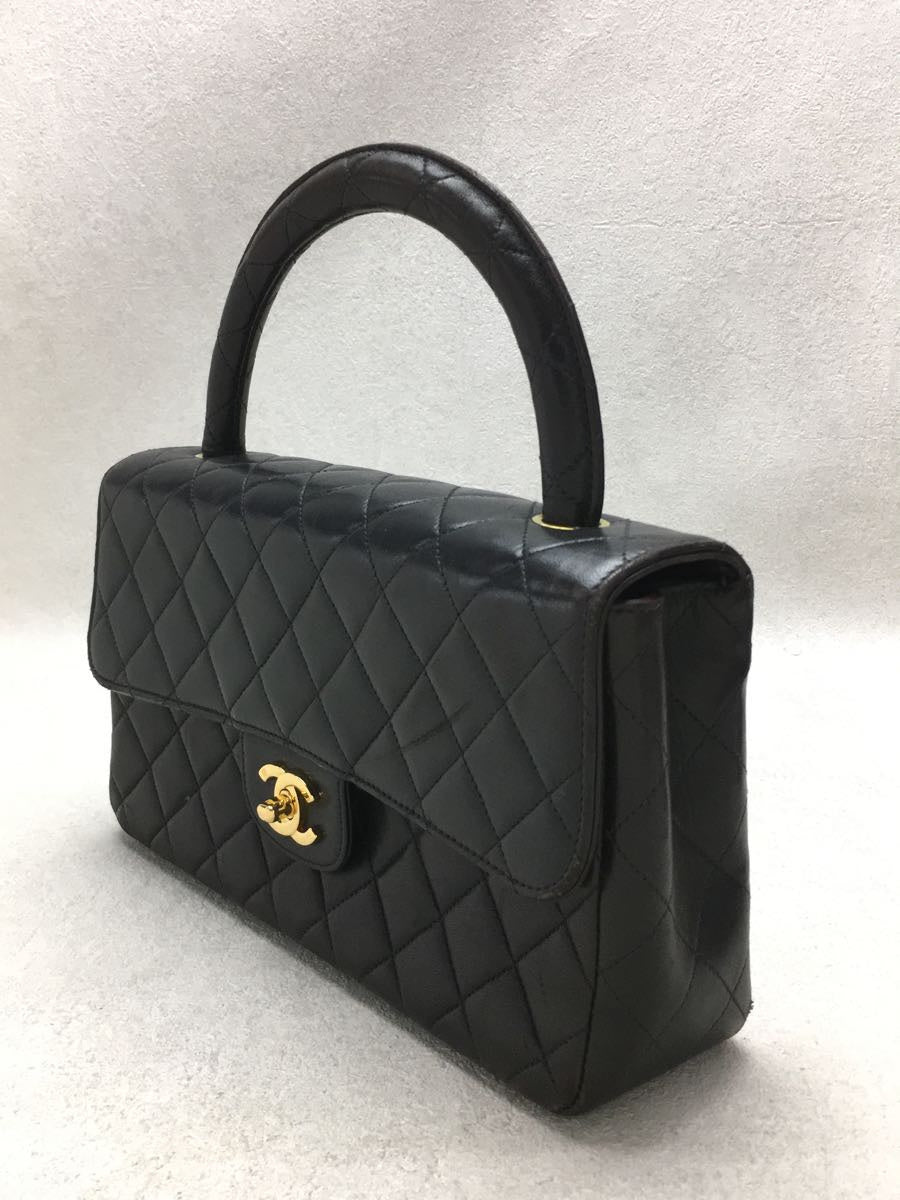 Chanel Leather Lambskin Matelasse Shoulder Bag