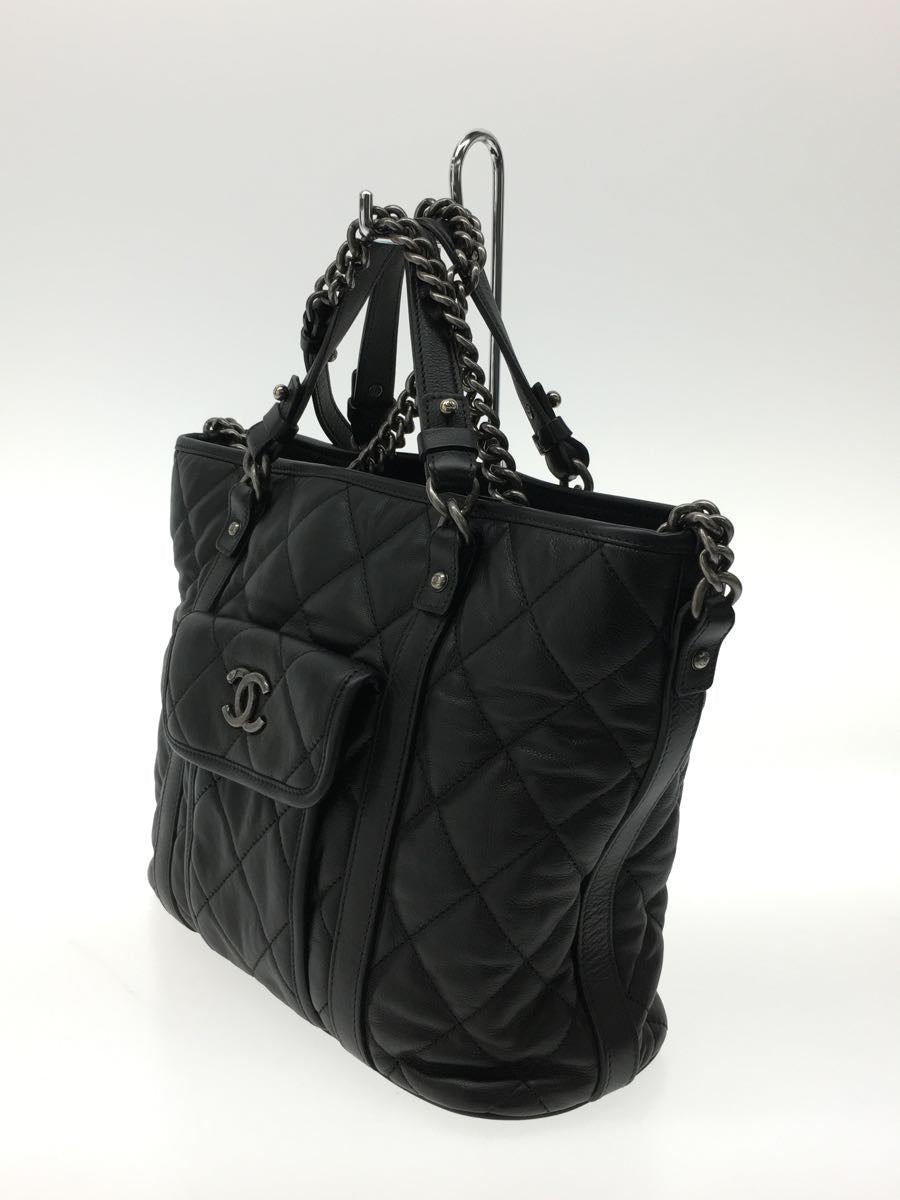 Chanel Matelasse Calfskin Chain Shoulder Bag