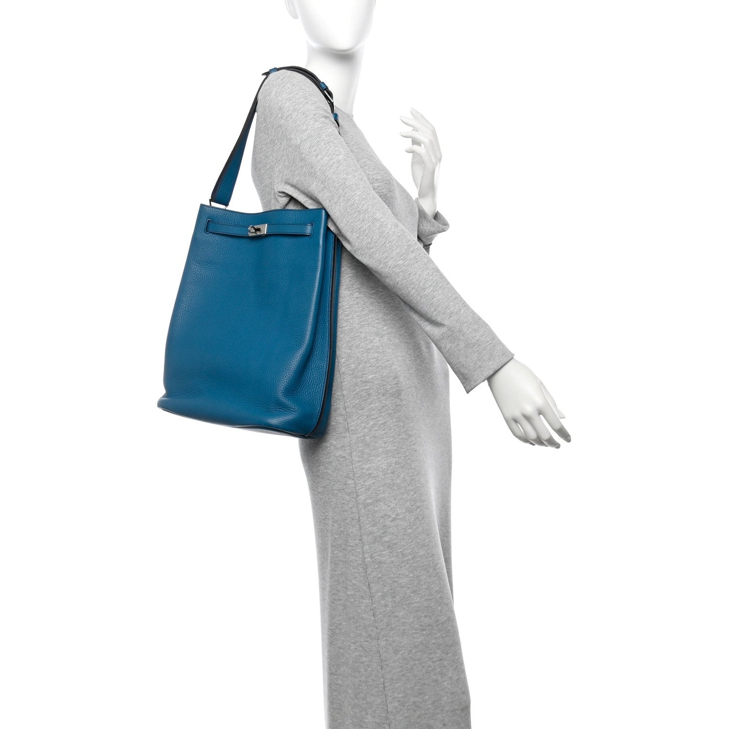 Hermes Taurillon Clemence Eclat So Kelly 26 Bleu Izmir Bleu Saphir