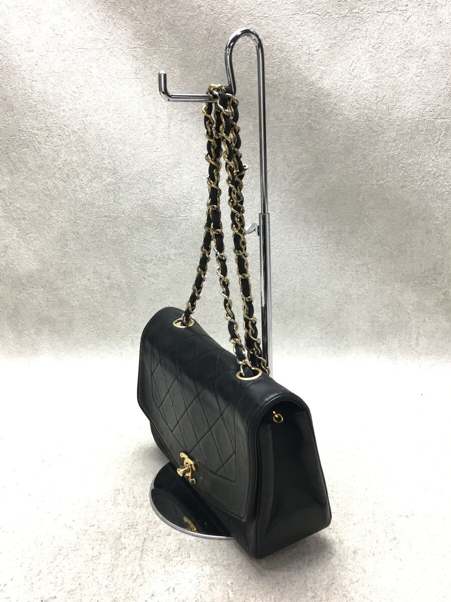 Chanel Leather Matelasse Chain Shoulder Bag