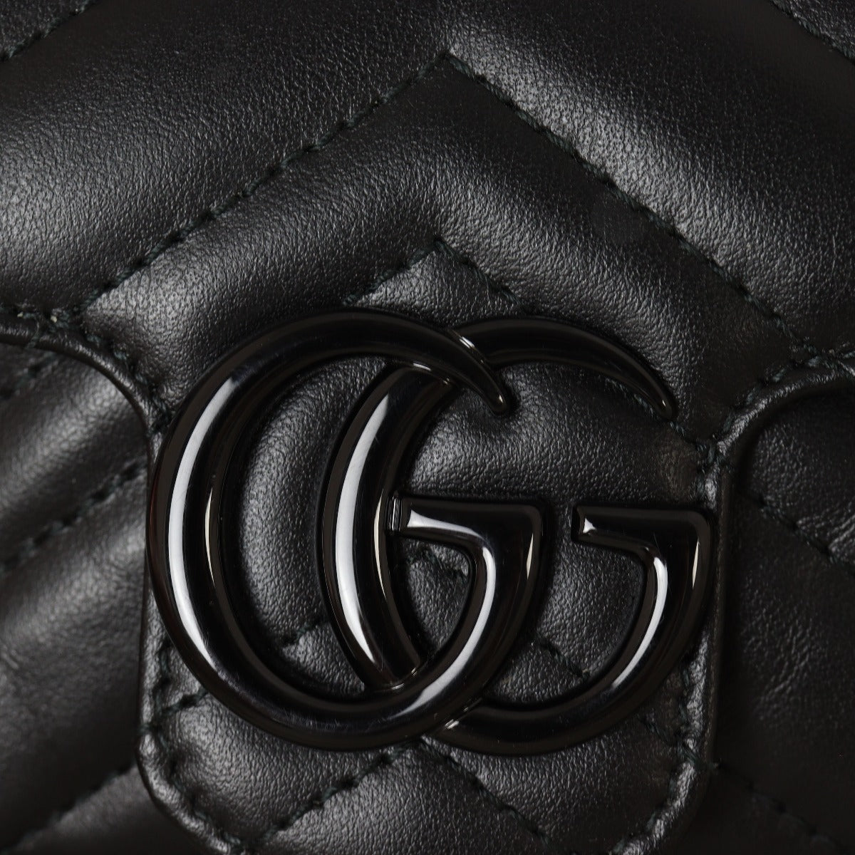 Gucci GG Marmont Matelasse Super Mini Shoulder Bag