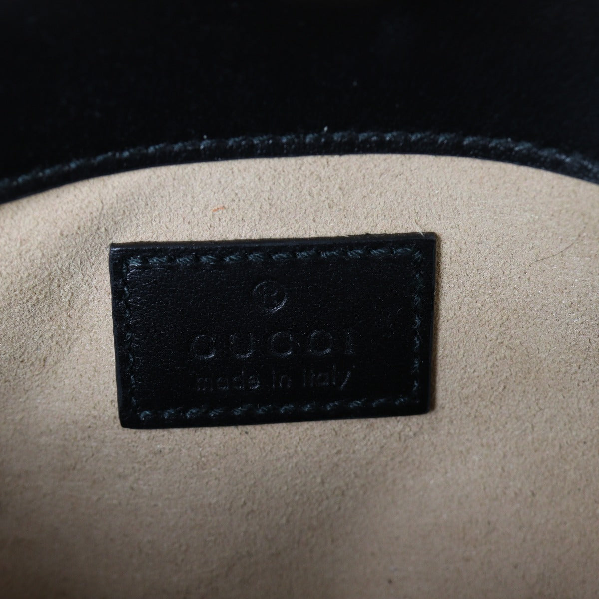 Gucci GG Marmont Matelasse Super Mini Shoulder Bag
