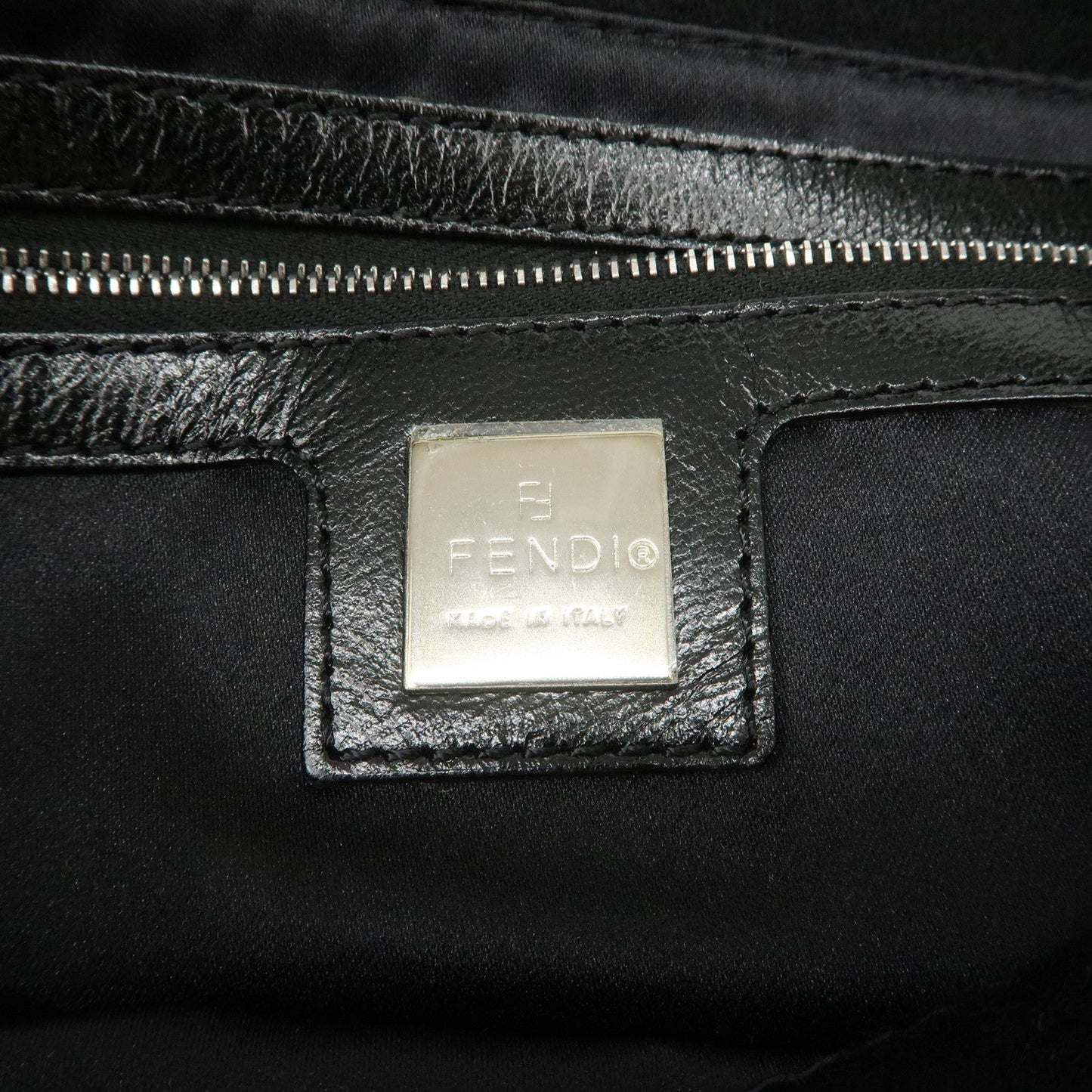 FENDI Mamma Baguette Cashmere Leather Shoulder Bag  Black 26424
