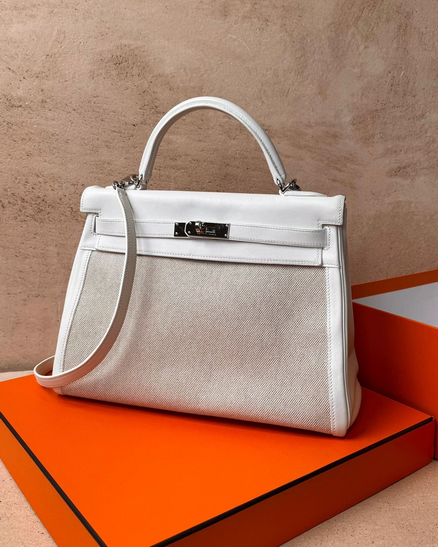Hermès Vintage Kelly 32 - Blanc Swift / Ecru Toile | Palladium Hardware