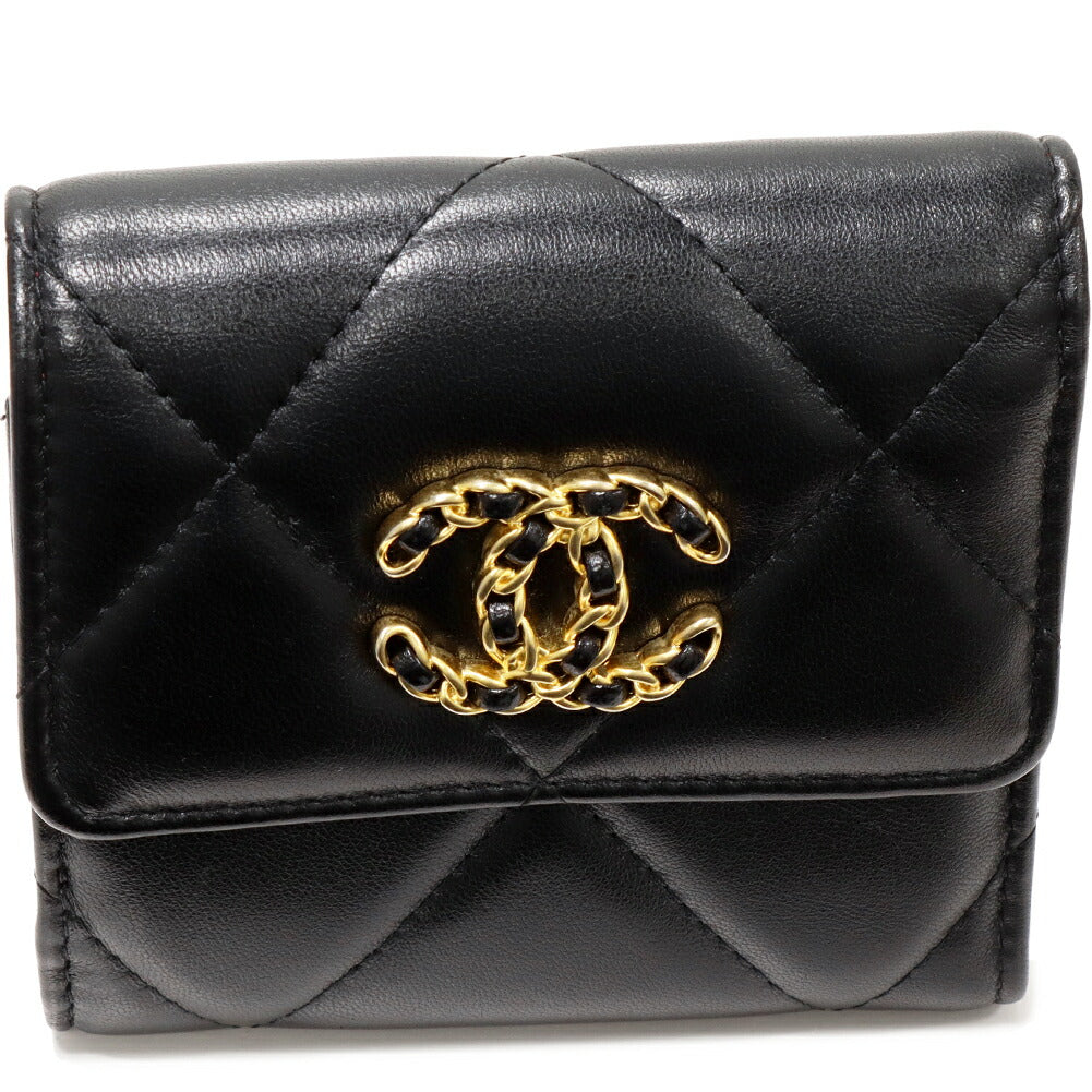 Chanel Handbag - EworeBags