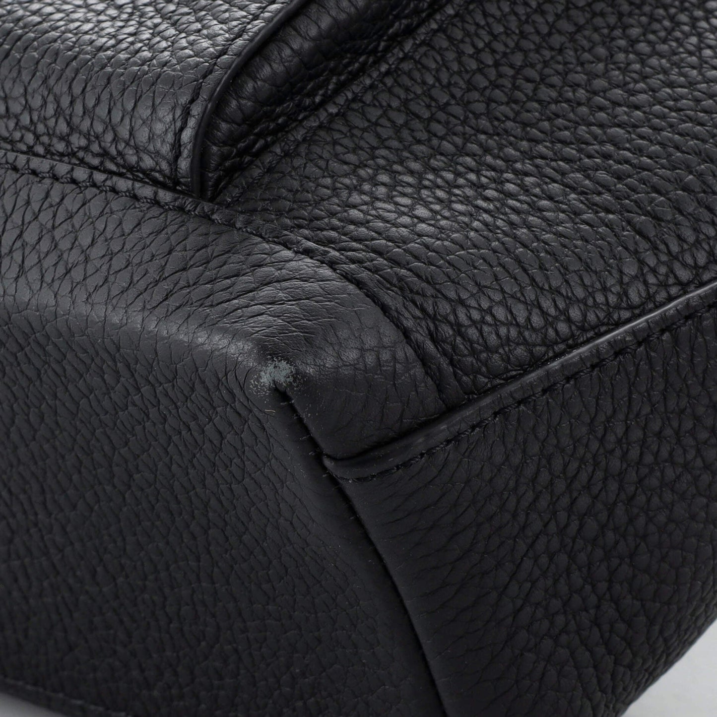 Louis Vuitton Armand Messenger Bag Taurillon Leather PM