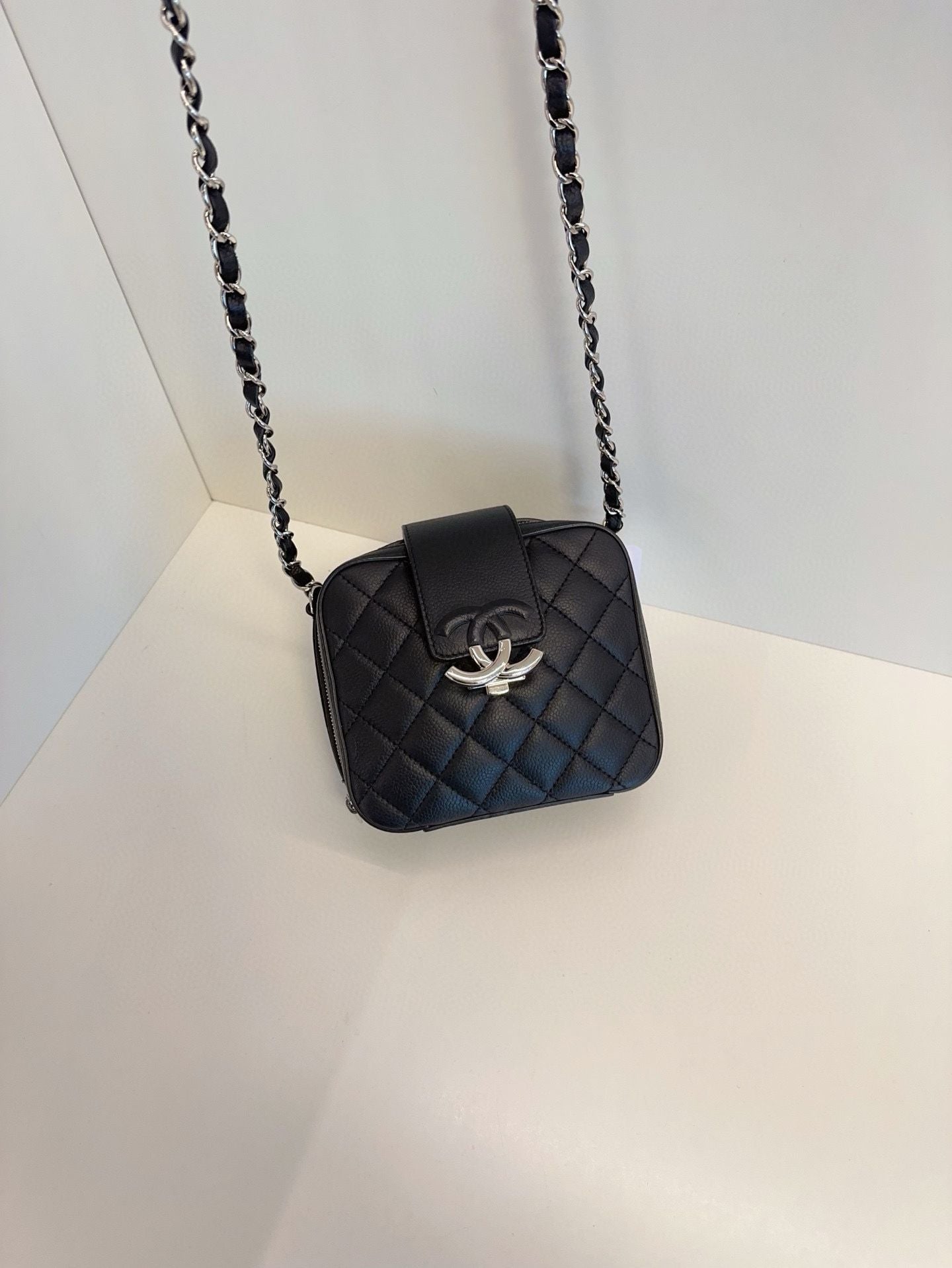 Chanel Handbag Bag - Ewore Bags