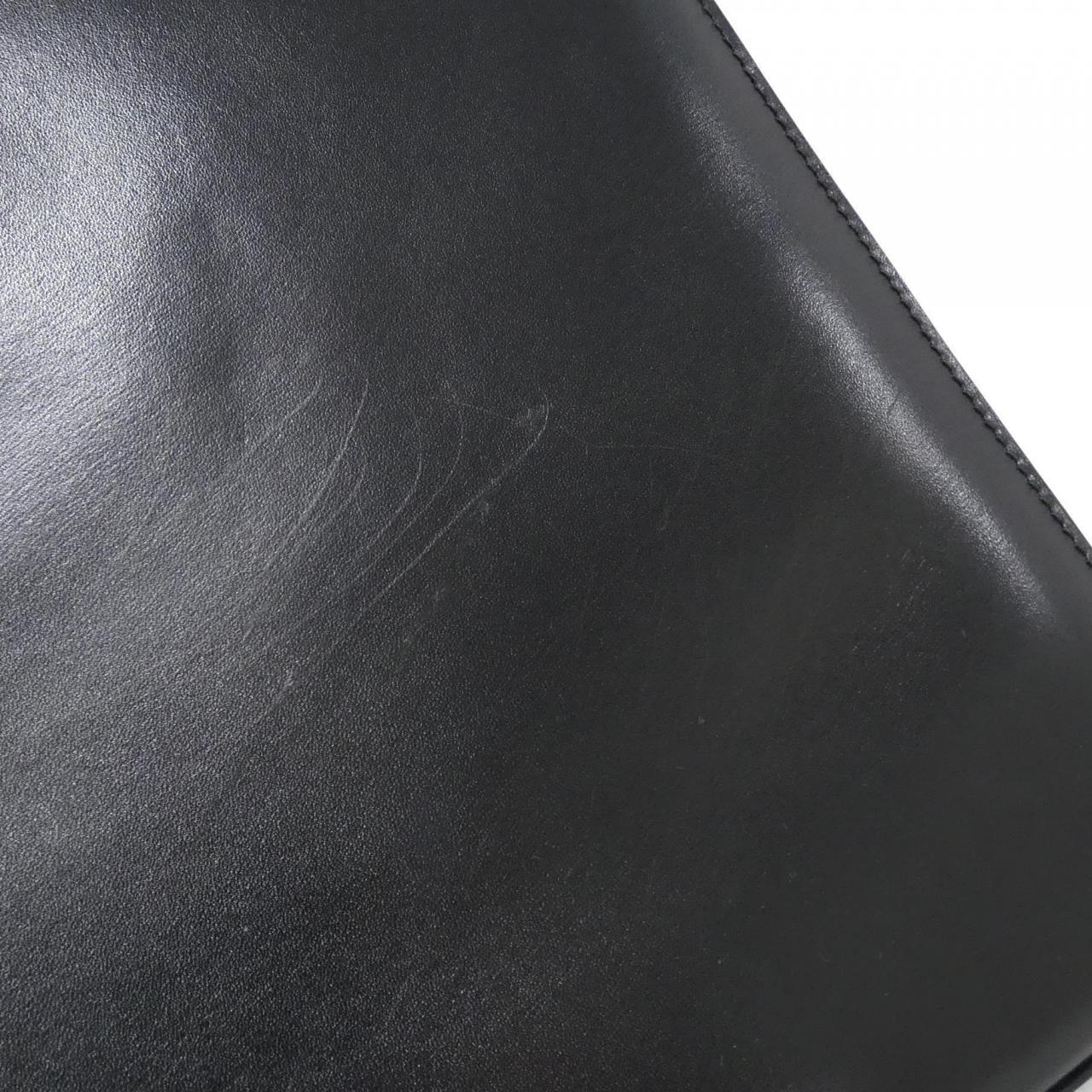 Gucci Leather Shoulder Bag