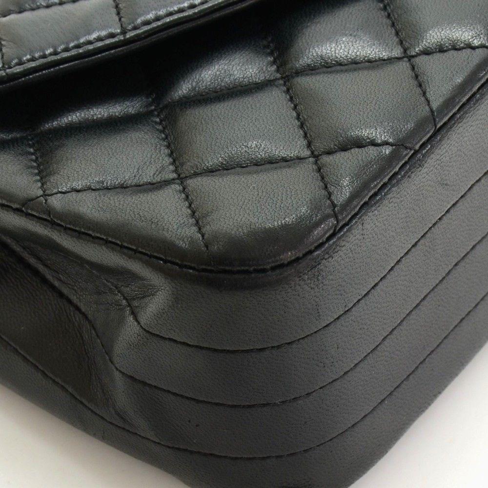 Chanel 9" Black Quilted Leather Shoulder Classic Flap Bag Excellent CC70