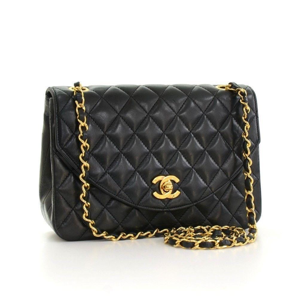 Chanel 9" Black Quilted Leather Shoulder Classic Flap Bag Excellent CC70