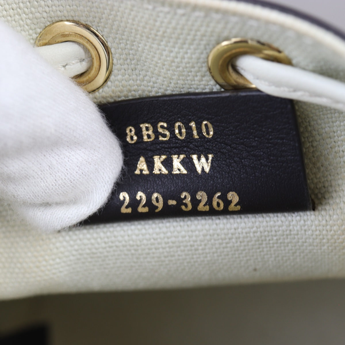 Fendi Mon Tresor Mini Bucket Bag