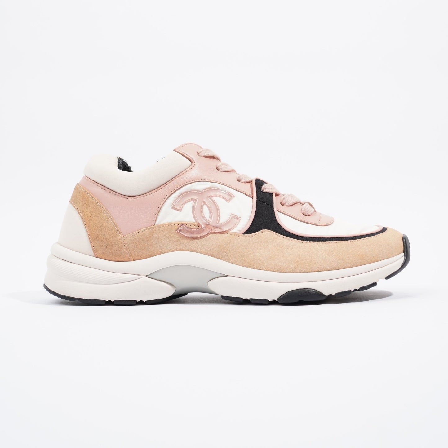 Chanel CC Runner Pink   White   Beige Suede EU 40 UK 7