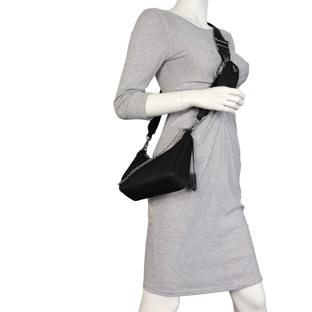 Prada Re-Edition 2005 Tessuto Shoulder Bag