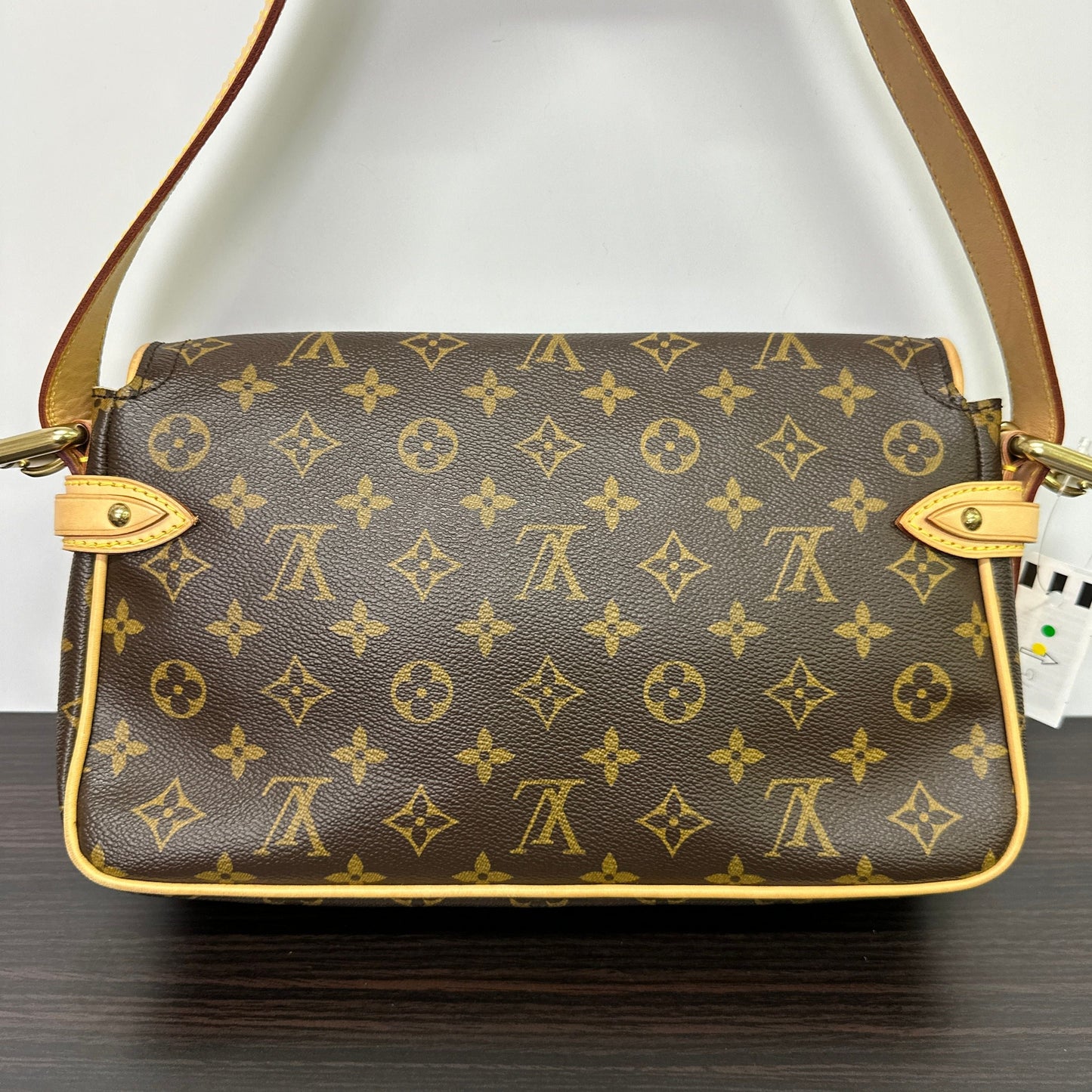 Louis Vuitton  Manhattan Monogram Shoulder bag Brown LB121587