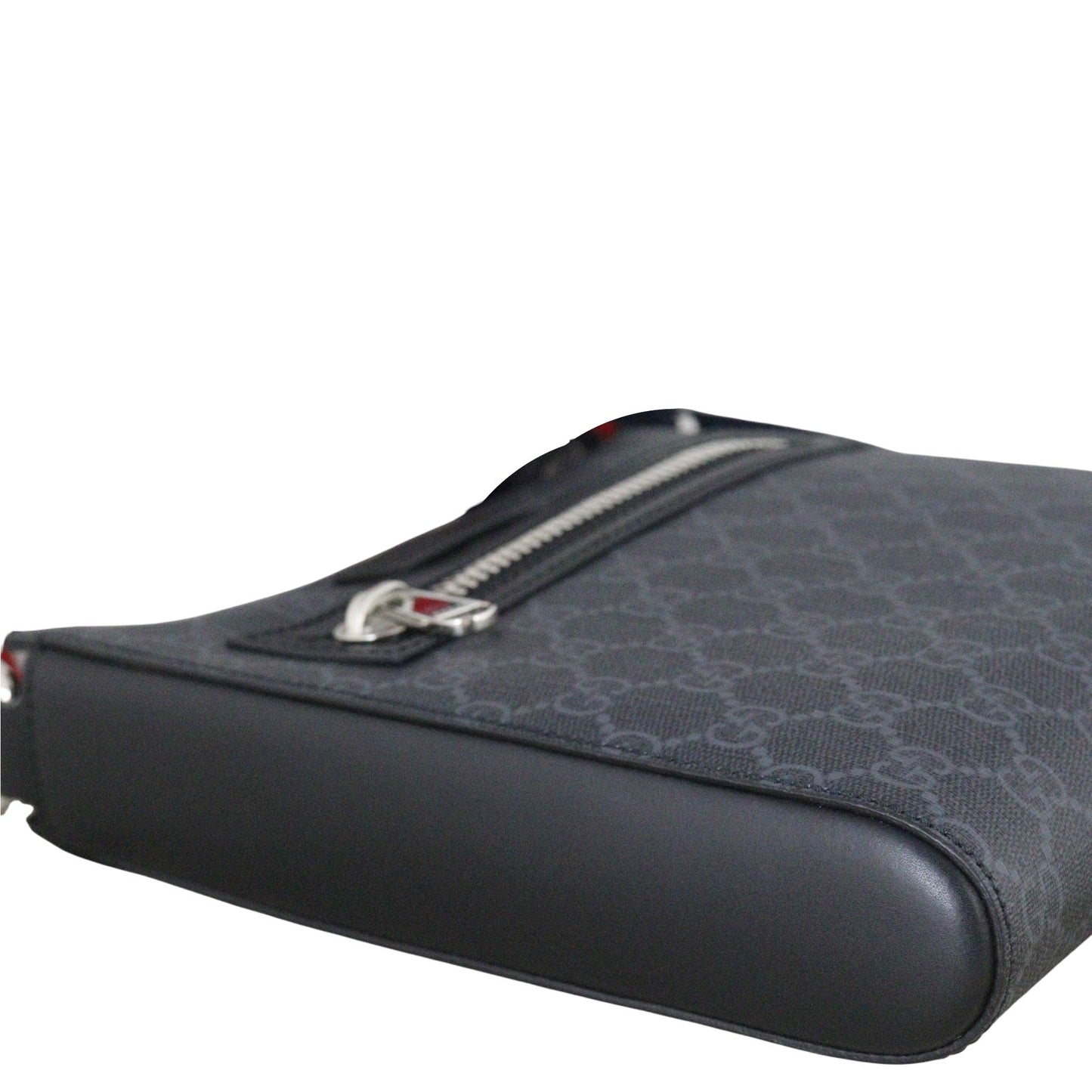 Gucci GG Supreme Messenger Bag Small