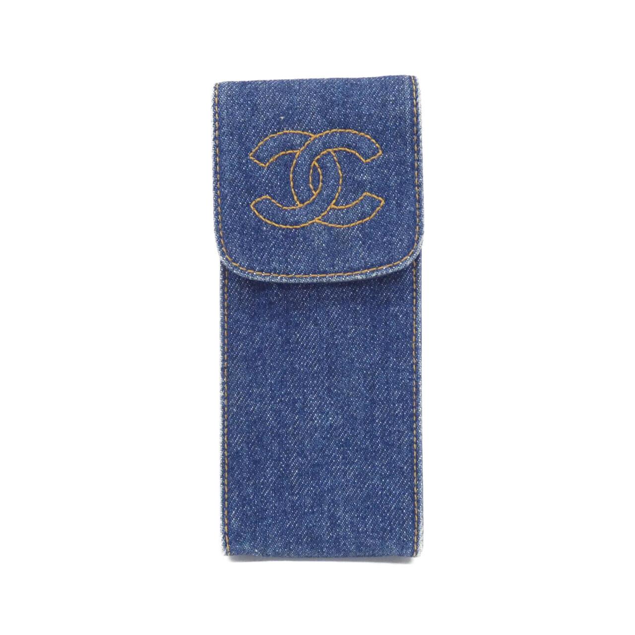 Chanel Timeless CC Line Pouch