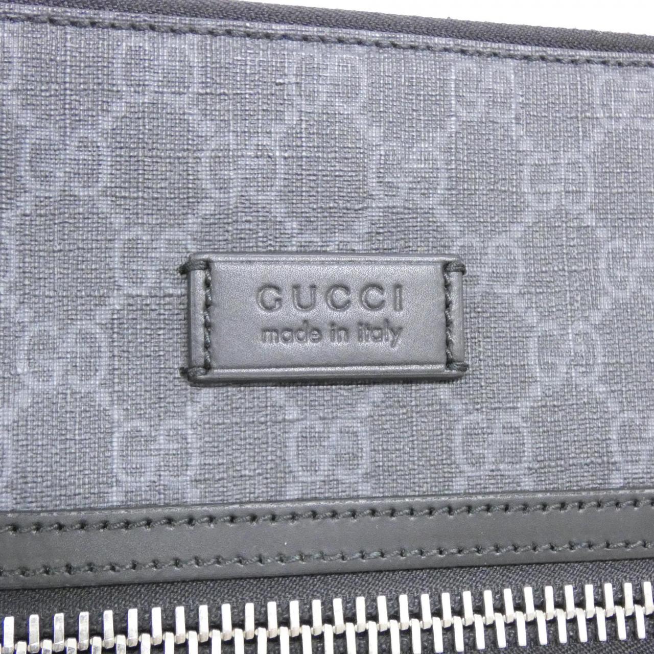 Gucci GG Supreme Shoulder Bag
