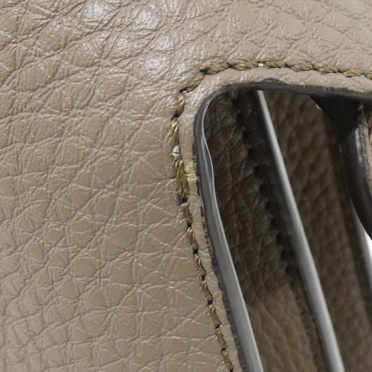 Fendi Peekaboo Handbag - Ewore Bags