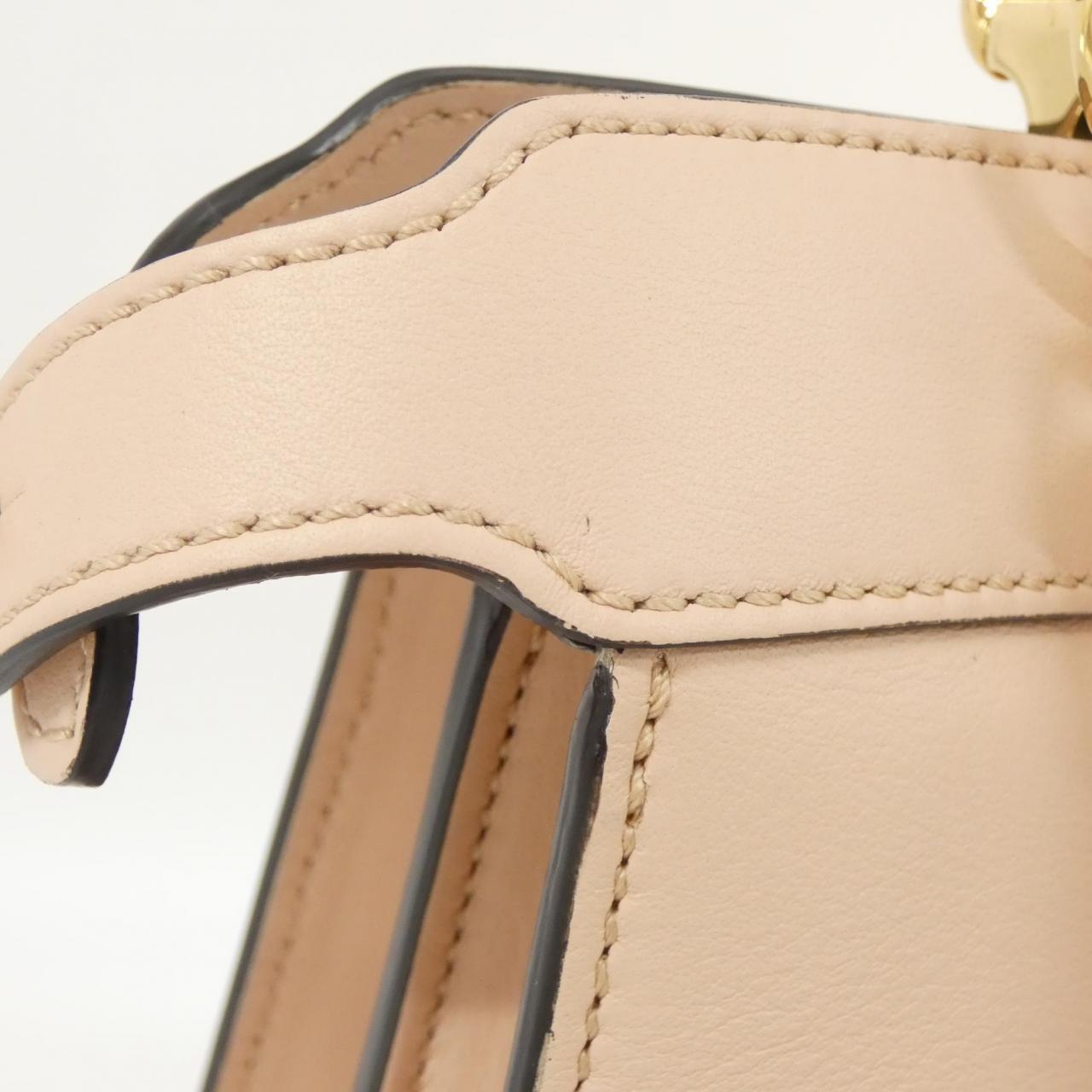 Fendi Peekaboo Handbag - Ewore Bags