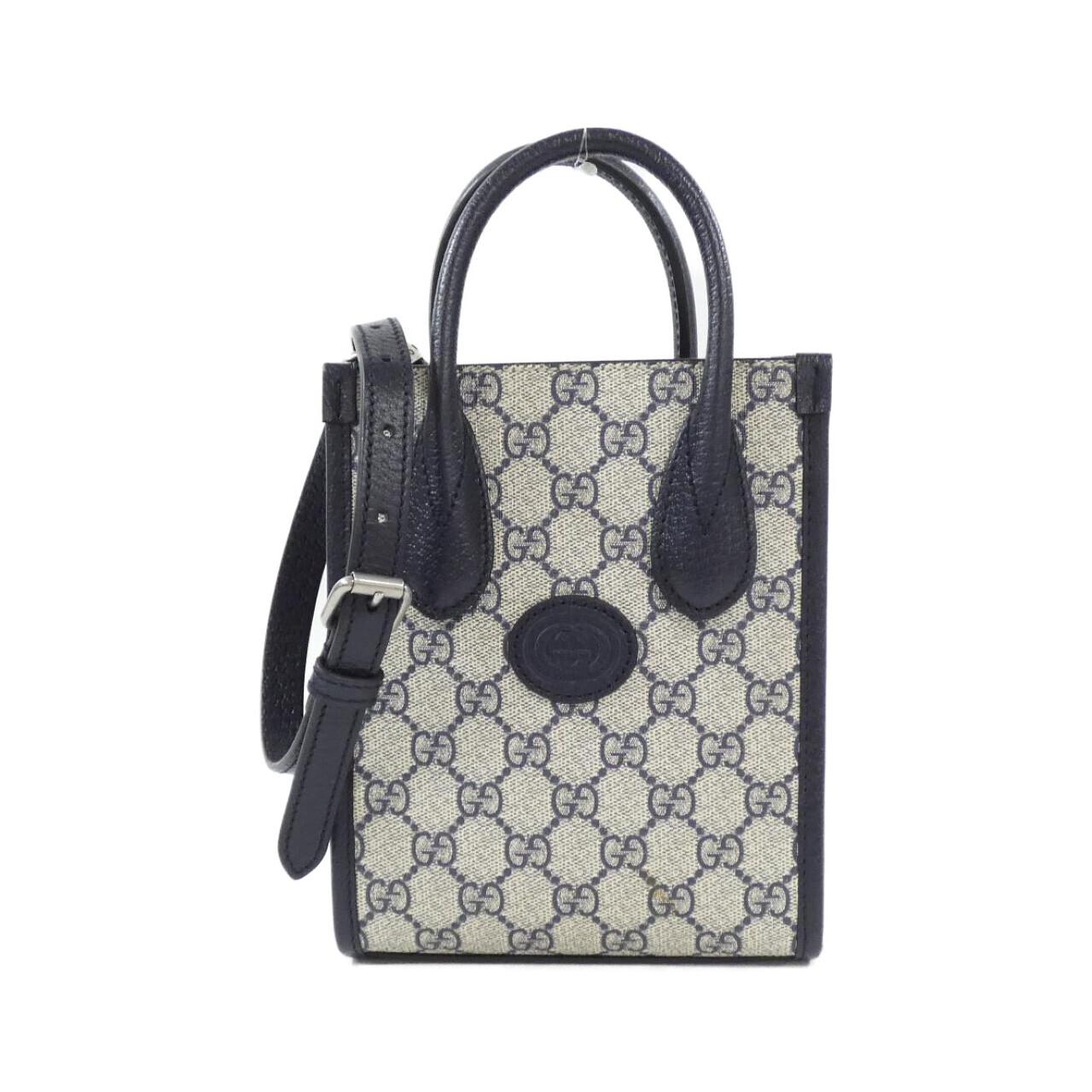 Gucci GG Supreme Canvas Shoulder Bag
