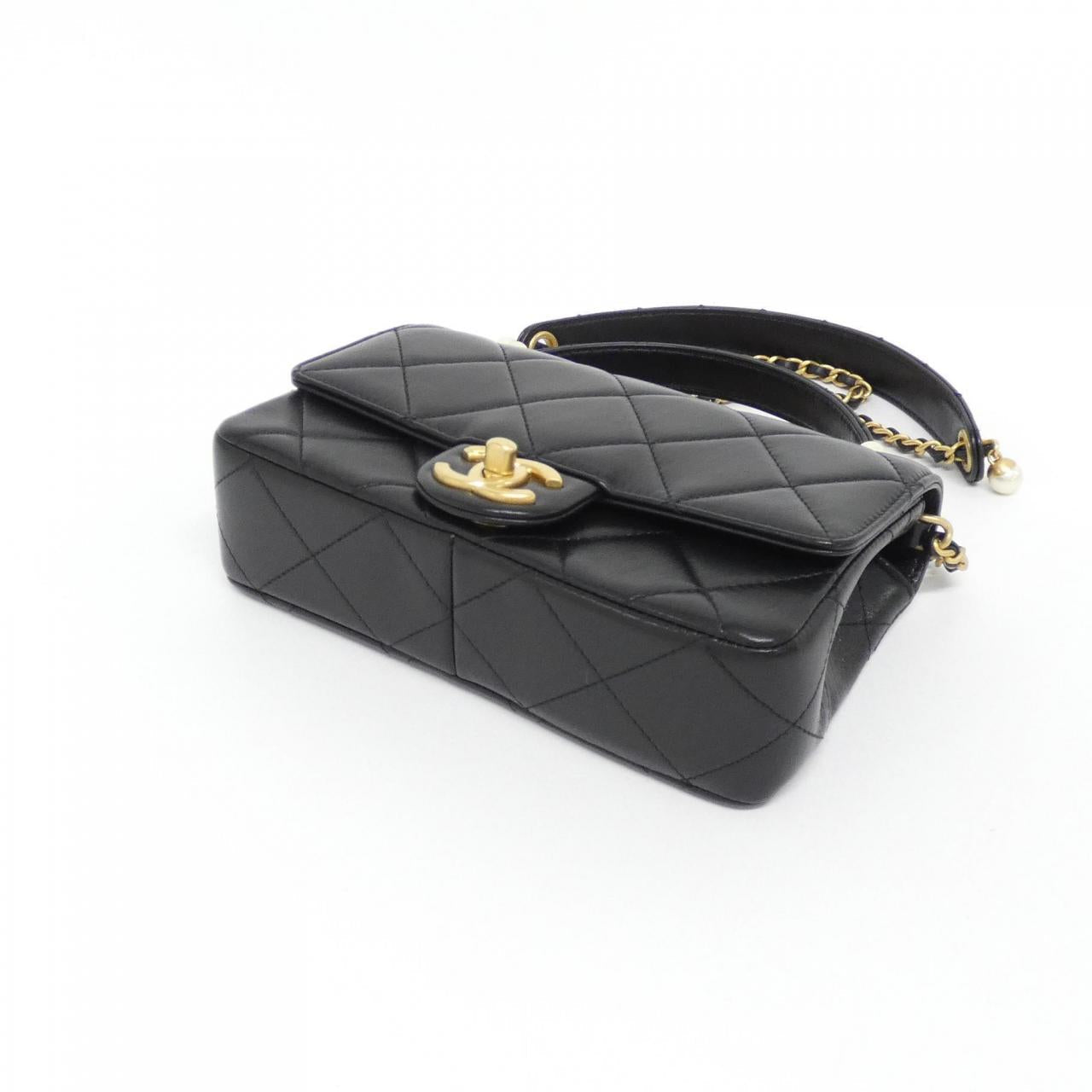 Chanel Lambskin Shoulder Bag