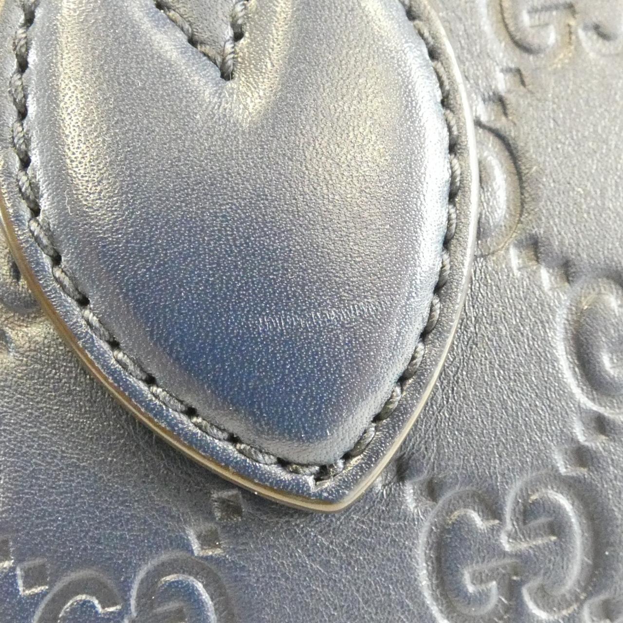Gucci Signature Leather Boston Bag
