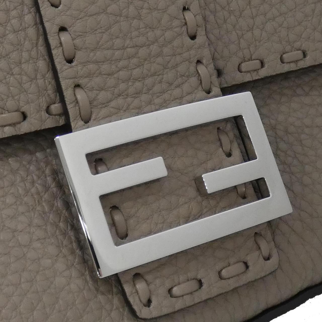 Fendi Baguette Shoulder Bag - Ewore Bags