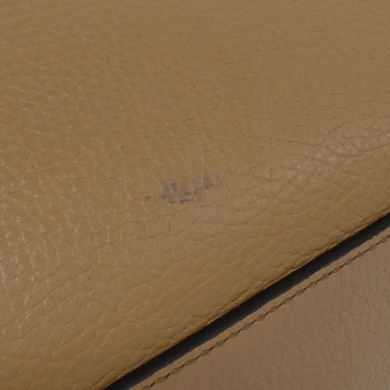 Gucci Leather Shoulder Bag