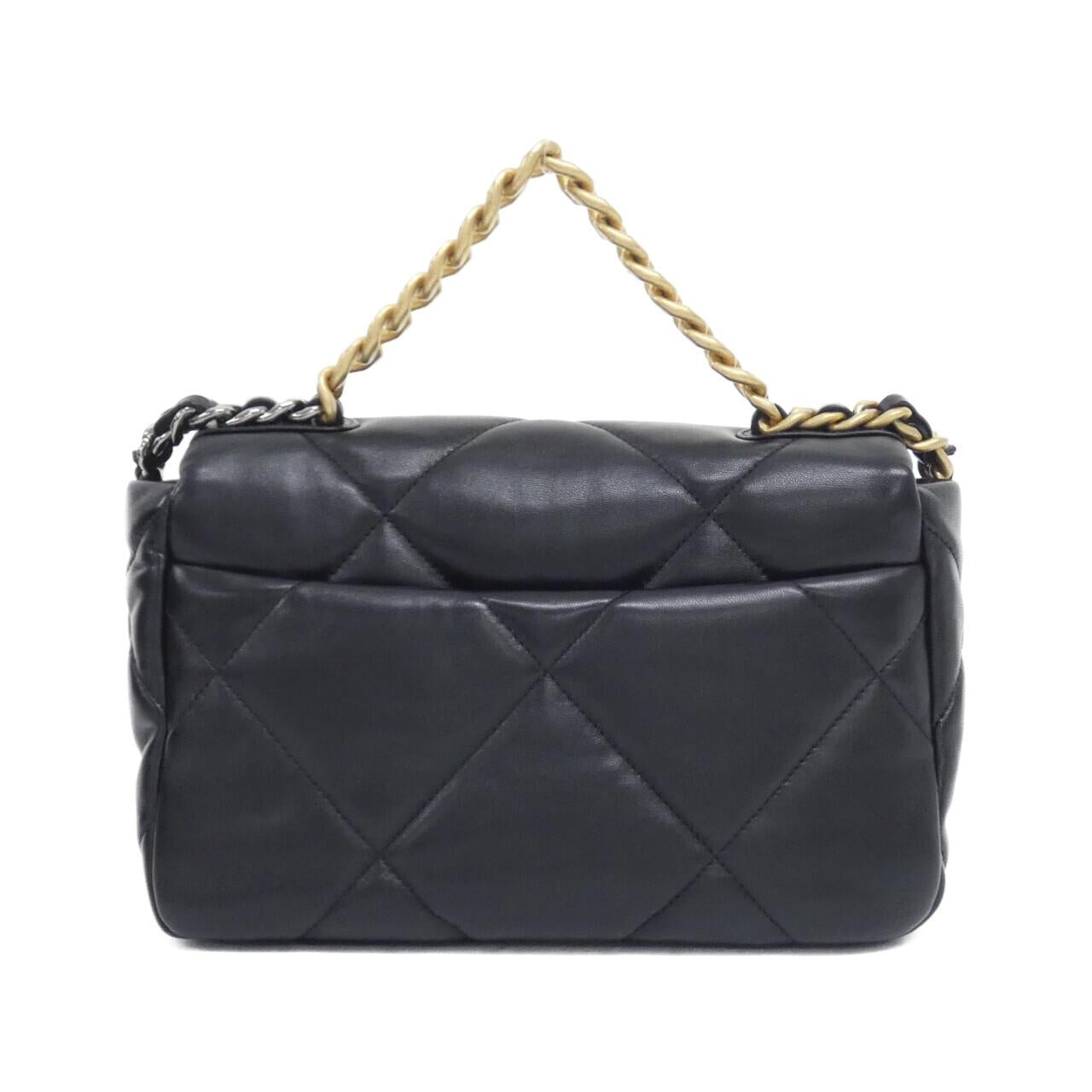 Chanel Chanel19 Lambskin Shoulder Bag