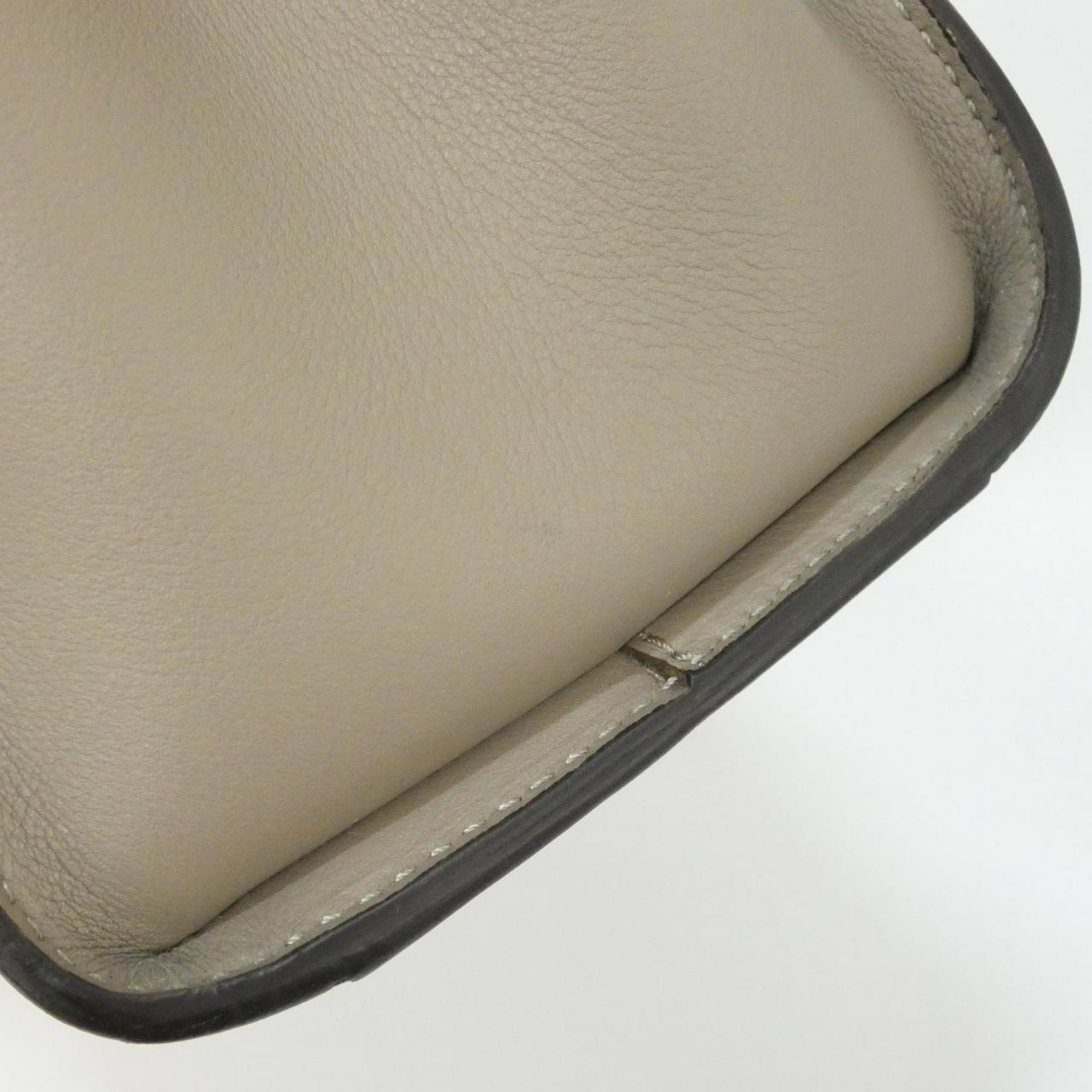 Fendi Peekaboo Handbag - Ewore Bags