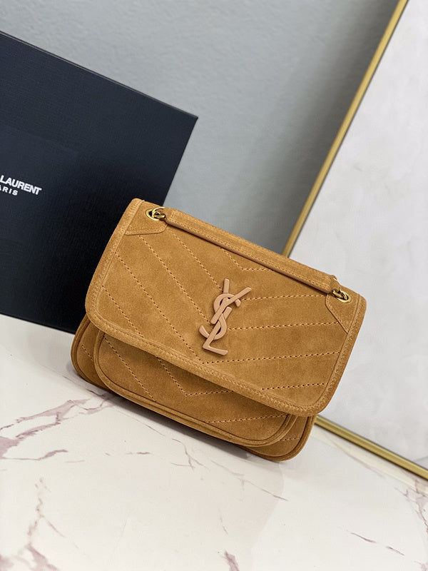 Yves Saint Laurent - Bags - 391